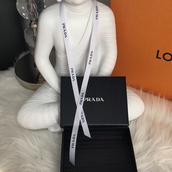 Prada Box! - Picture 3 of 8